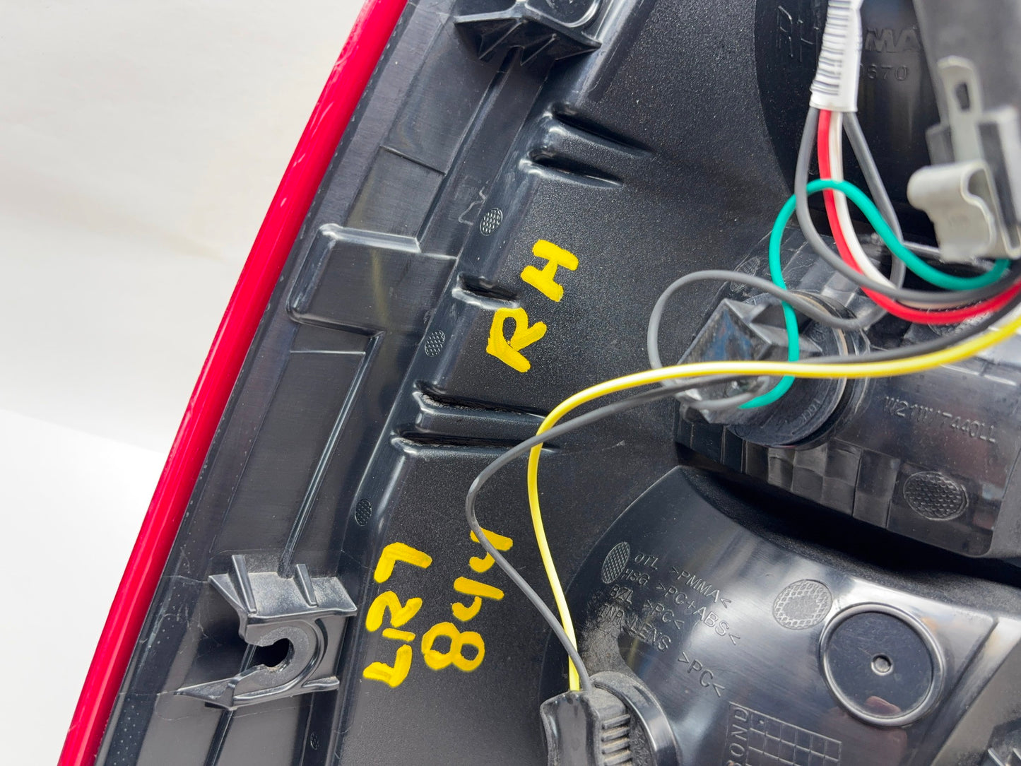 2019-22 Ram 2500 3500 Taillight Incandescent 68361714AD Red Bezel Factory RH