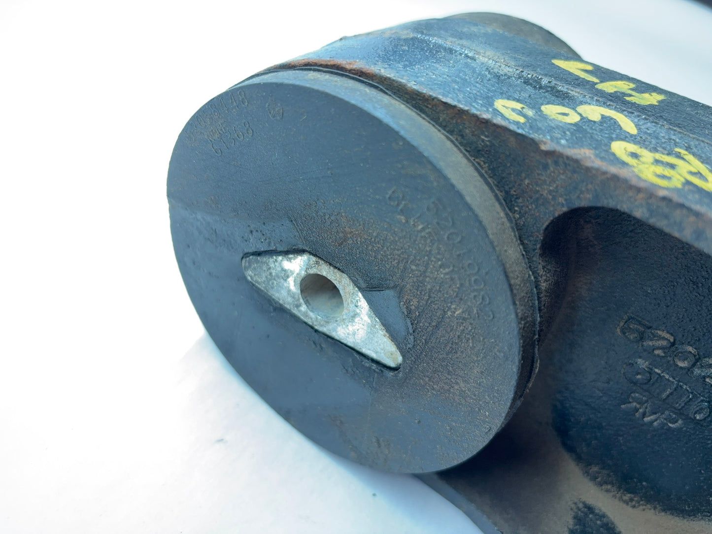 Driver Side Motor Mount, 1998-2002 Ram 2500 3500 24v Cummins Diesel 52022011