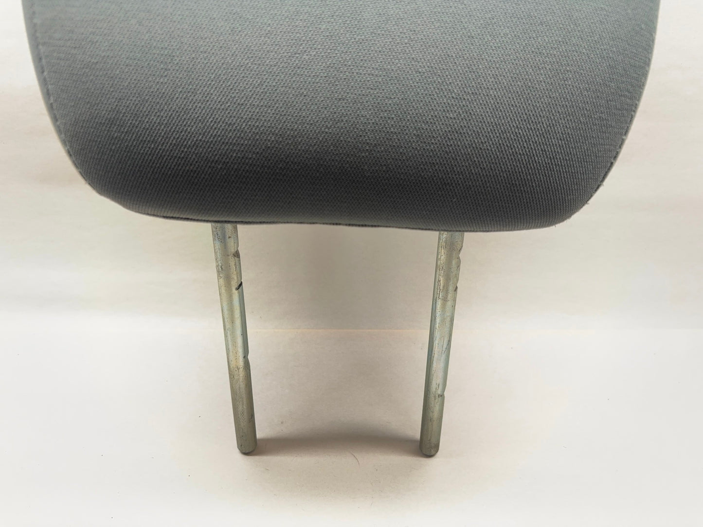 Front Headrest 2013-2018 Ram 1500 2500 3500 19+ Classic CLOTH Gray 5NQ18LA8AA