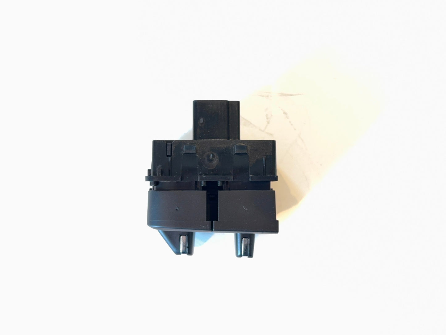 Trailer Brake Switch 2013-18 Ram 1500 2500 3500, 2019-24 1500 Classic 68105206AC