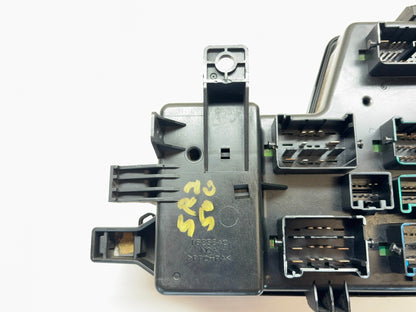 Engine Fuse Box 2004-2005 Ram 2500 3500, 5026036AC, 5.9L Cummins