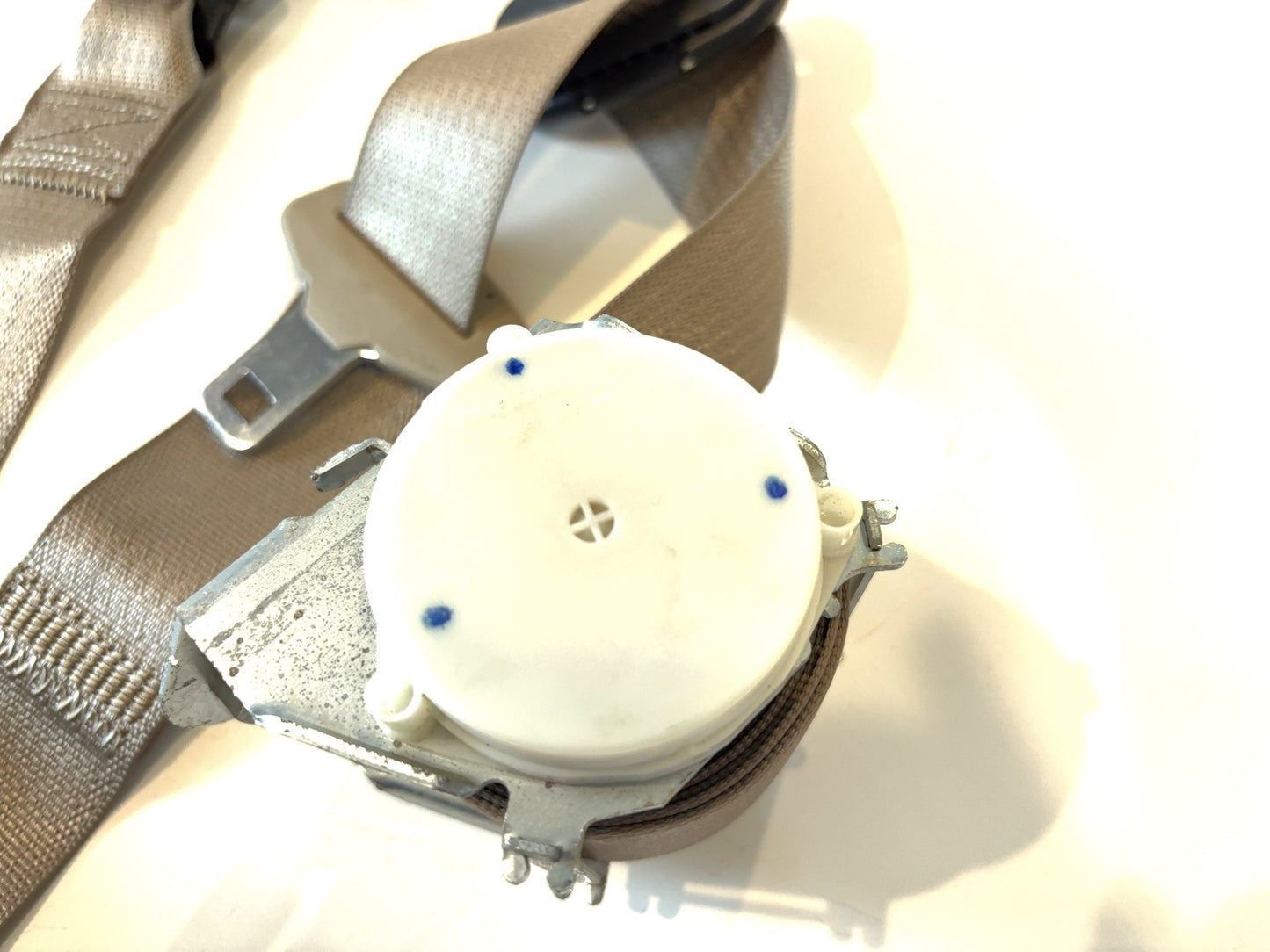 Rear Seat Belt Retractor, LH or RH 2013-18 Dodge Ram 1500 2500 3500 5KP981L1AC