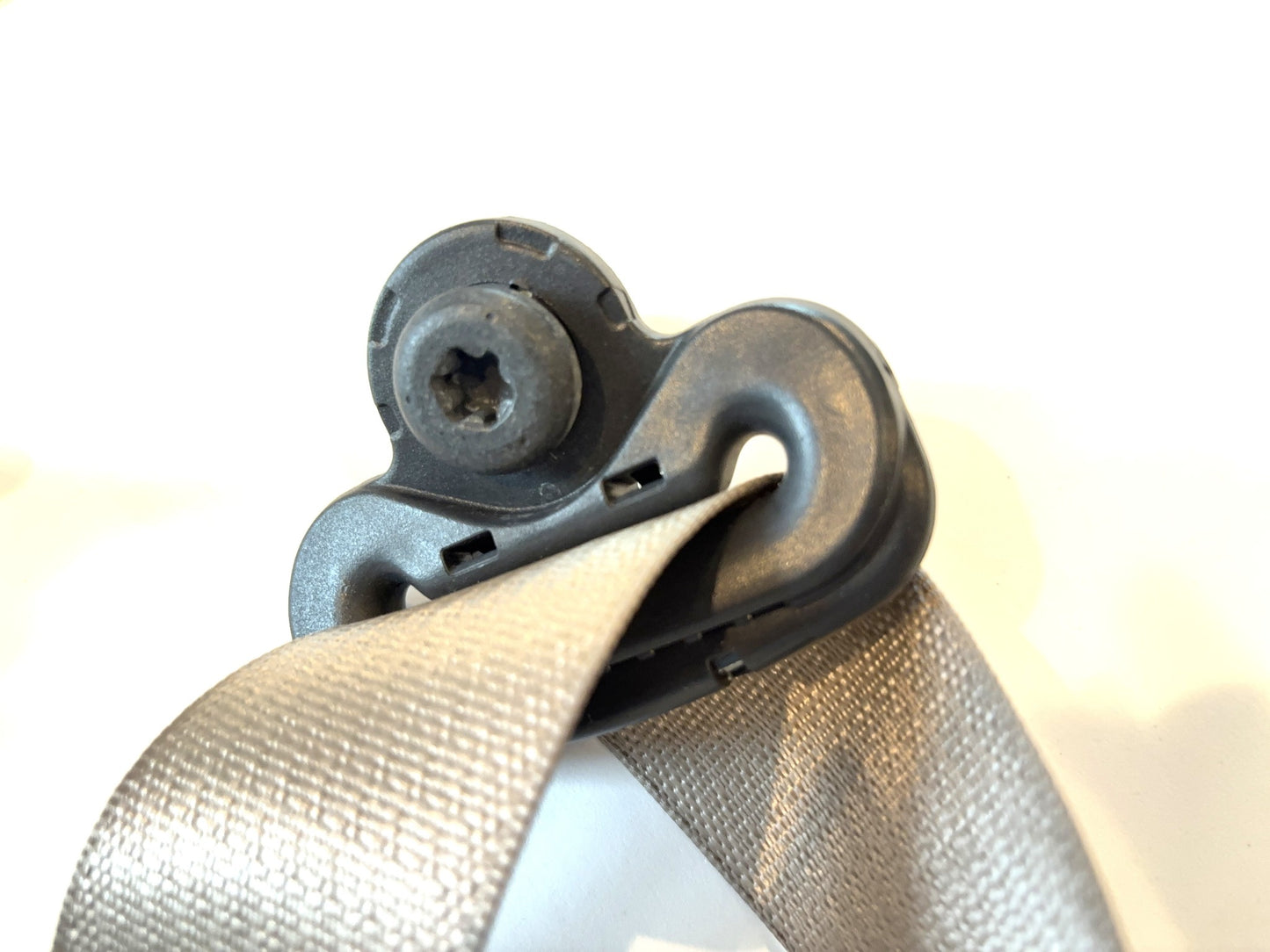 Rear Seat Belt Retractor, LH or RH 2013-18 Dodge Ram 1500 2500 3500 5KP981L1AC