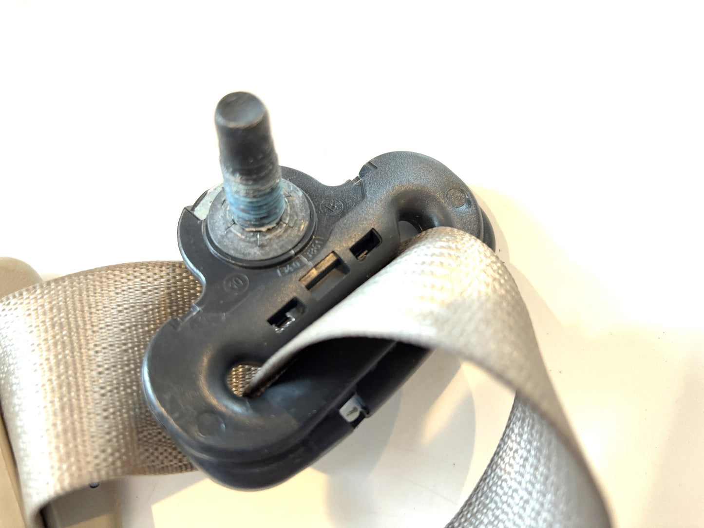 Rear Seat Belt Retractor, LH or RH 2013-18 Dodge Ram 1500 2500 3500 5KP981L1AC