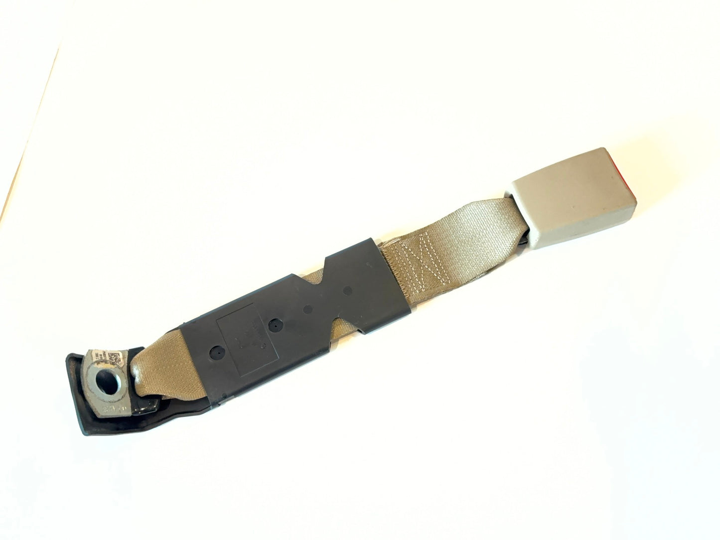 Rear Seat Belt Buckle 2013-2018 Ram 1500 2500 3500 Left or Center Rear Seat Tan