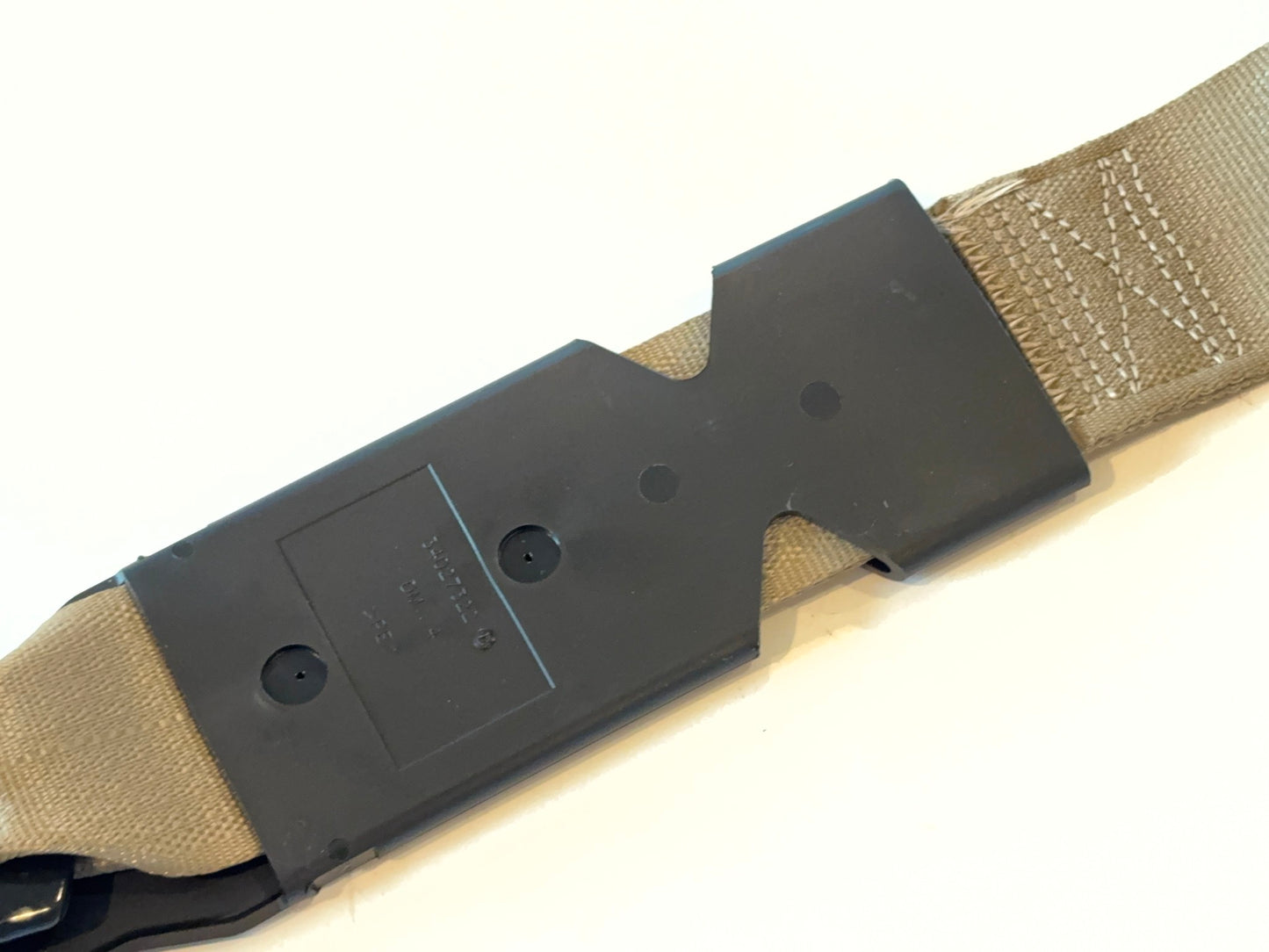 Rear Seat Belt Buckle 2013-2018 Ram 1500 2500 3500 Left or Center Rear Seat Tan