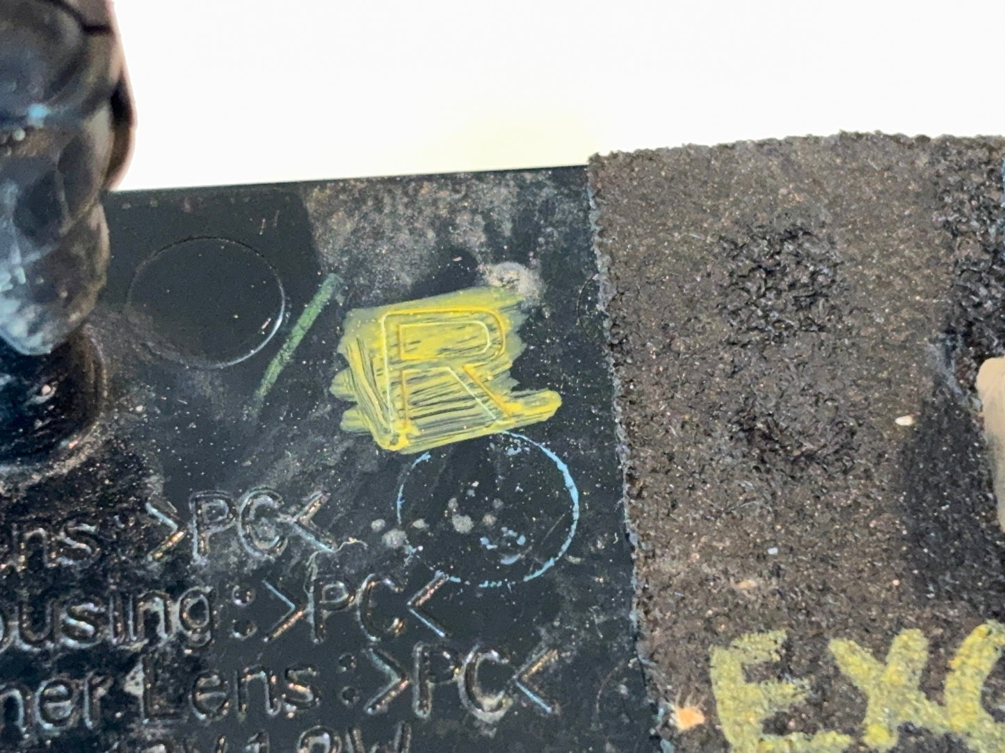 LED Bed Light, 2016-18 Ram 1500 2500 3500 2019 Classic 5182672AA RH Passenger