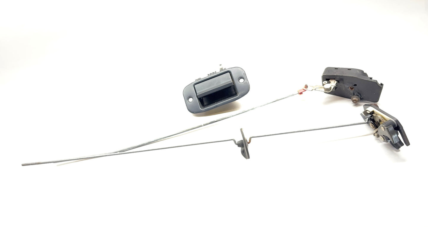 Rear Door Hardware 1998-01 Ram 1500 98-02 2500 3500 LH Quad Cab (rear half door)