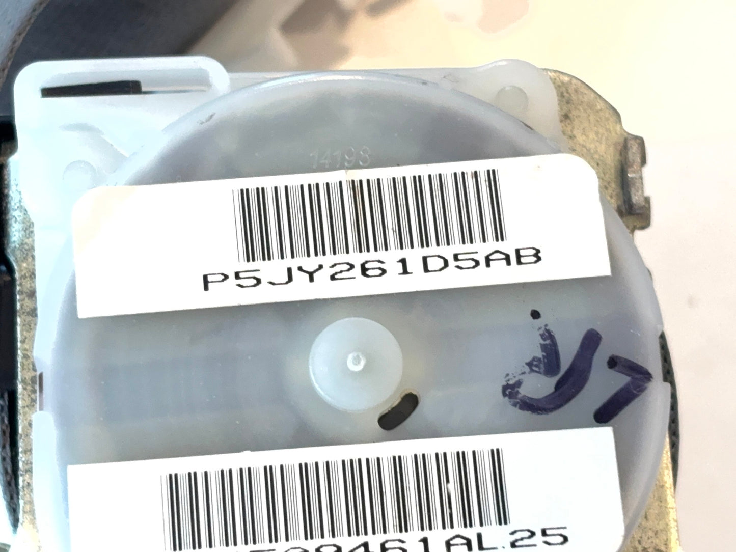 Rear Seat Belt Retractor 2006-2008 Ram 1500 2500 3500 Left or Right 5JY261D5AB