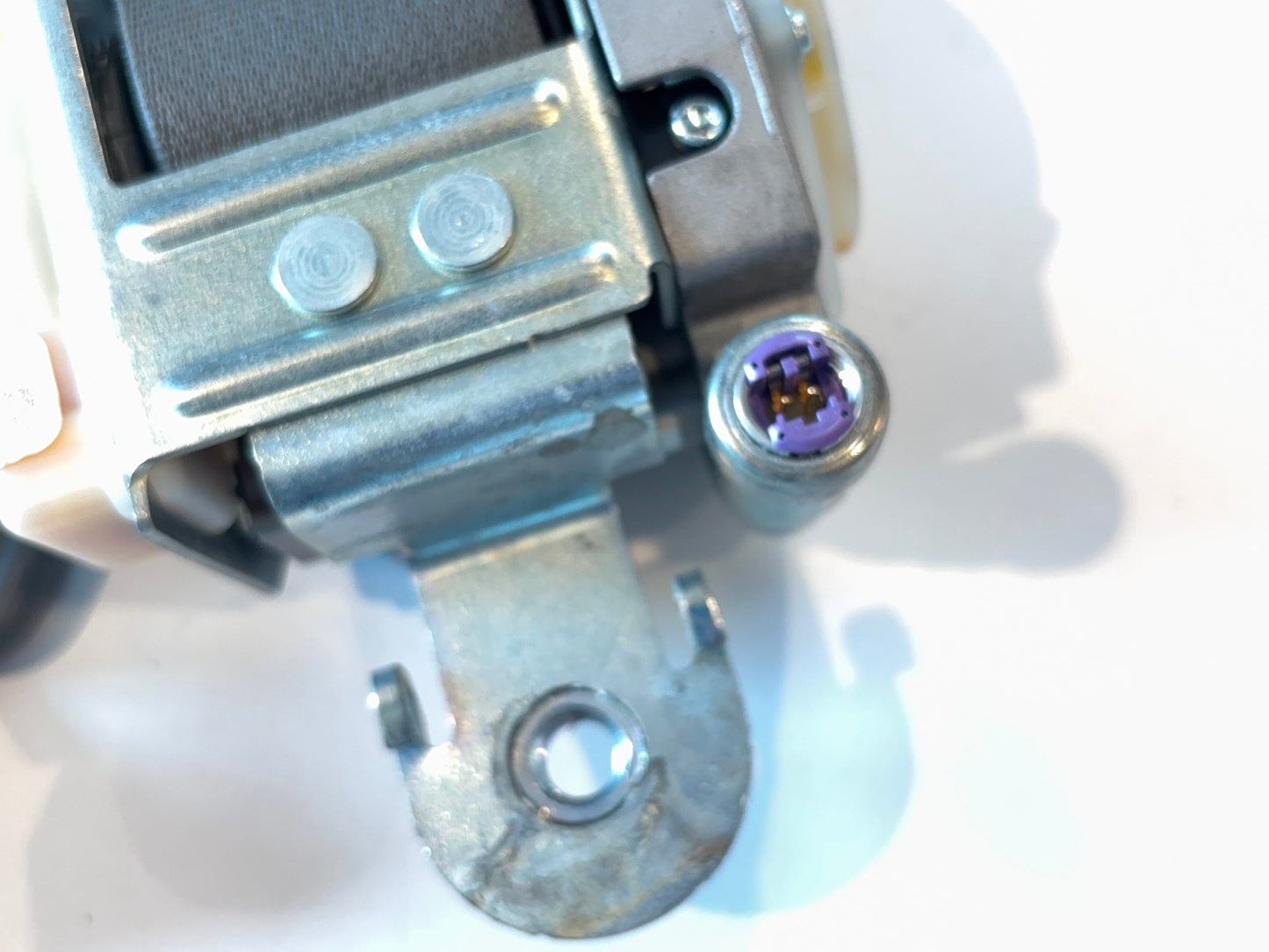 Passenger Front Seat Belt Retractor 06-07 Ram 1500 2500 3500 Quad Cab 5JY281D5AB