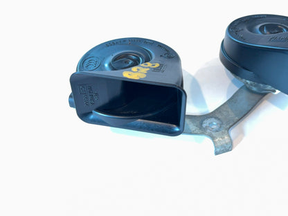 Dual Horn and Bracket Assembly, 2010-2012 Ram 2500 3500 Diesel 5026963AB