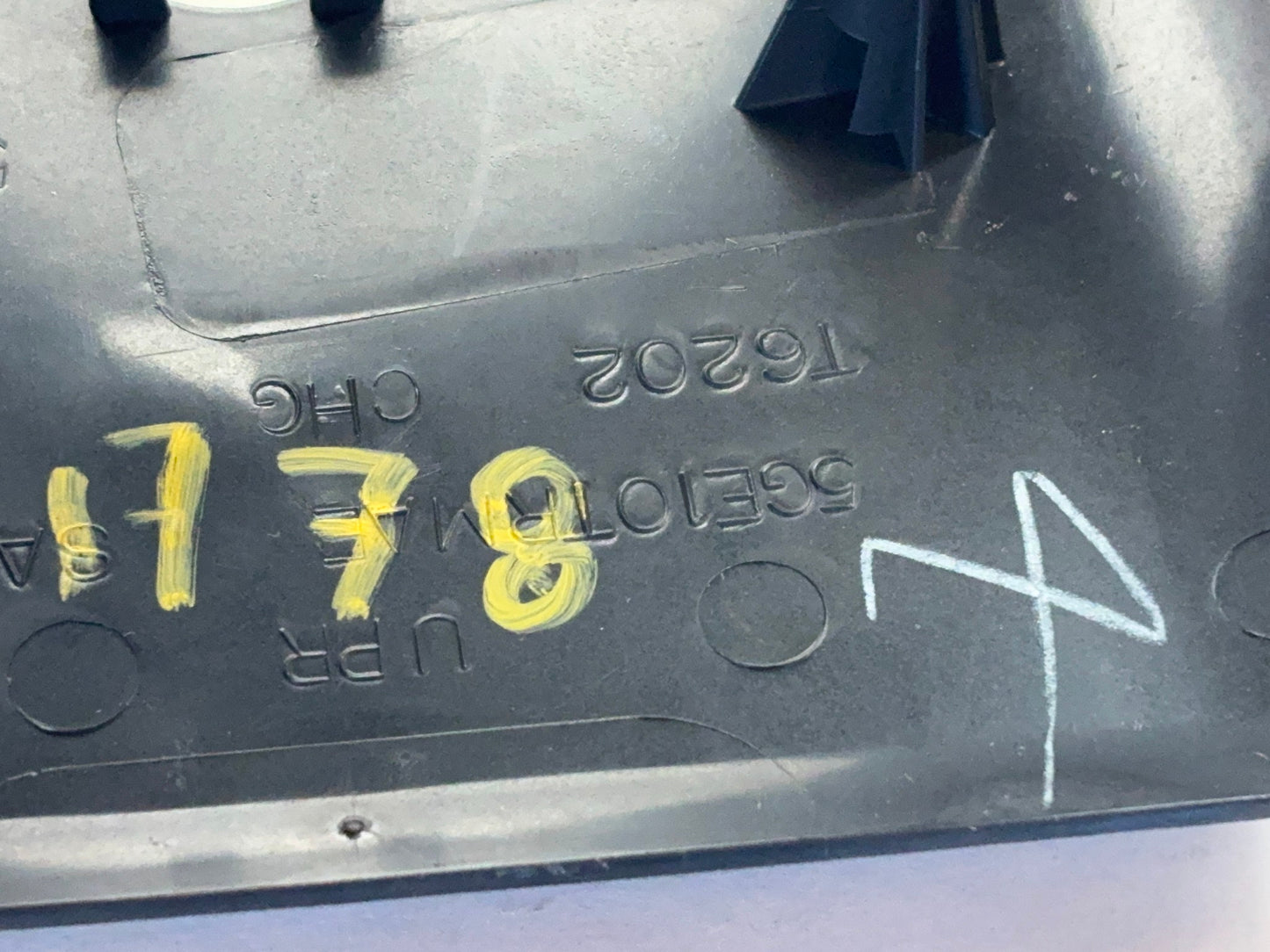 Steering Column Shroud 02-05 Ram 1500 03-05 2500 3500 Without Tilt 5GE10XDVAD