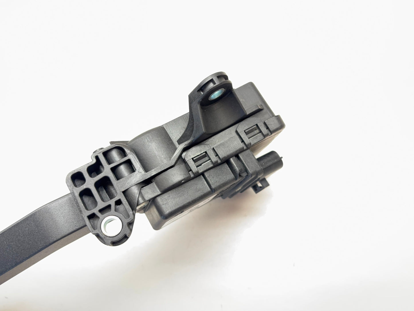 Accelerator Pedal TPS 2005-2006 Ram 1500 2500 3500 Non-Adjustable 53032753AC