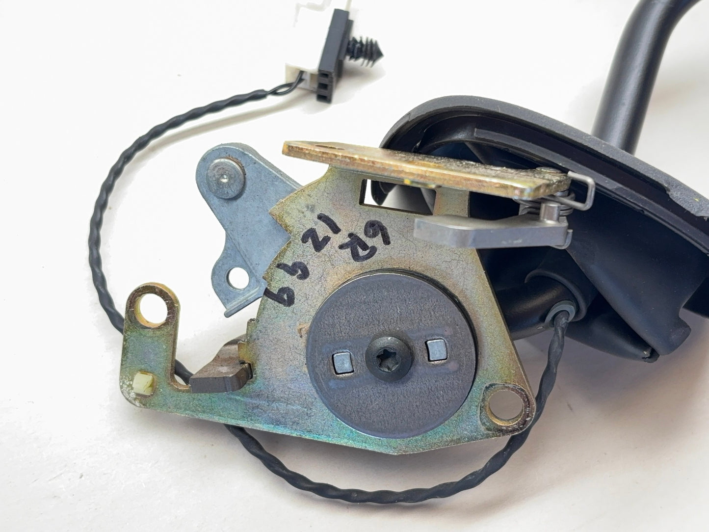 Gearshift Lever 2006 Ram 1500 2500 3500 5057372AB 55351143AE 55351137AB