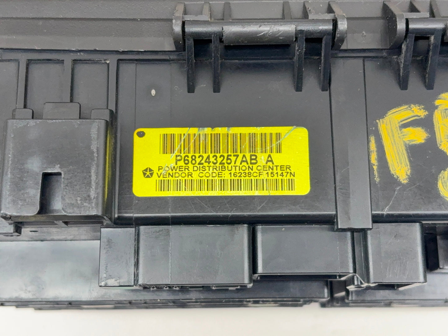 TIPM Fuse Box, 2015 Ram 1500, 5.7L Power Dist Center 3257AB *No Fuses Box Only*