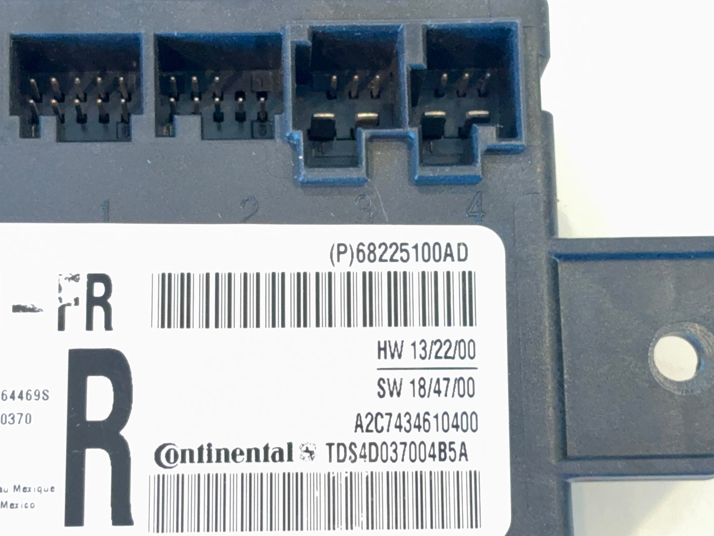 RH Passenger Door Module 2017-18 Ram 1500 2500 3500, 2019+ Classic 68225100AD