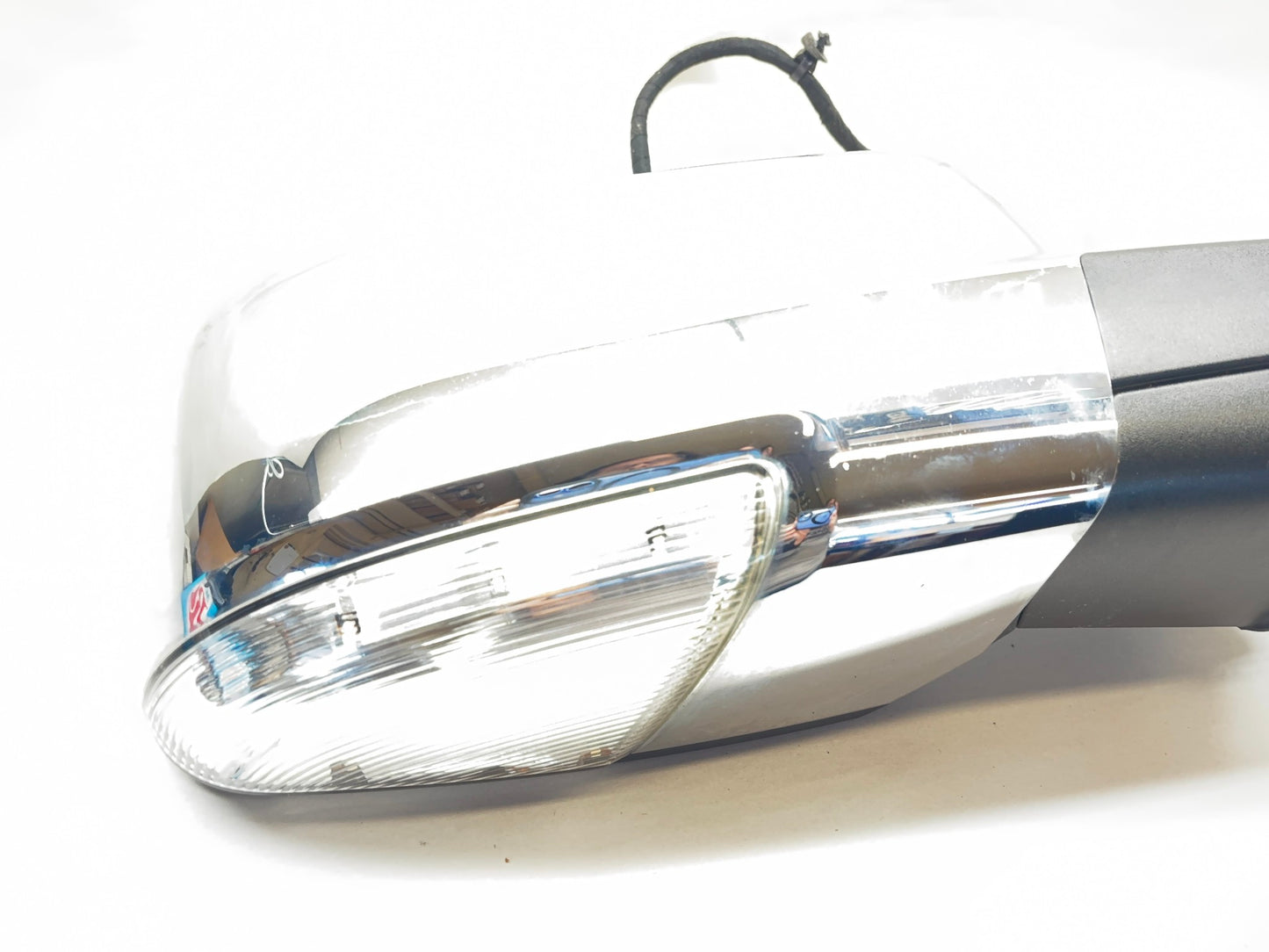 Passenger Chrome Door Mirror 2014-18 Ram 1500 2500 Power Fold w/ Signal 68231242