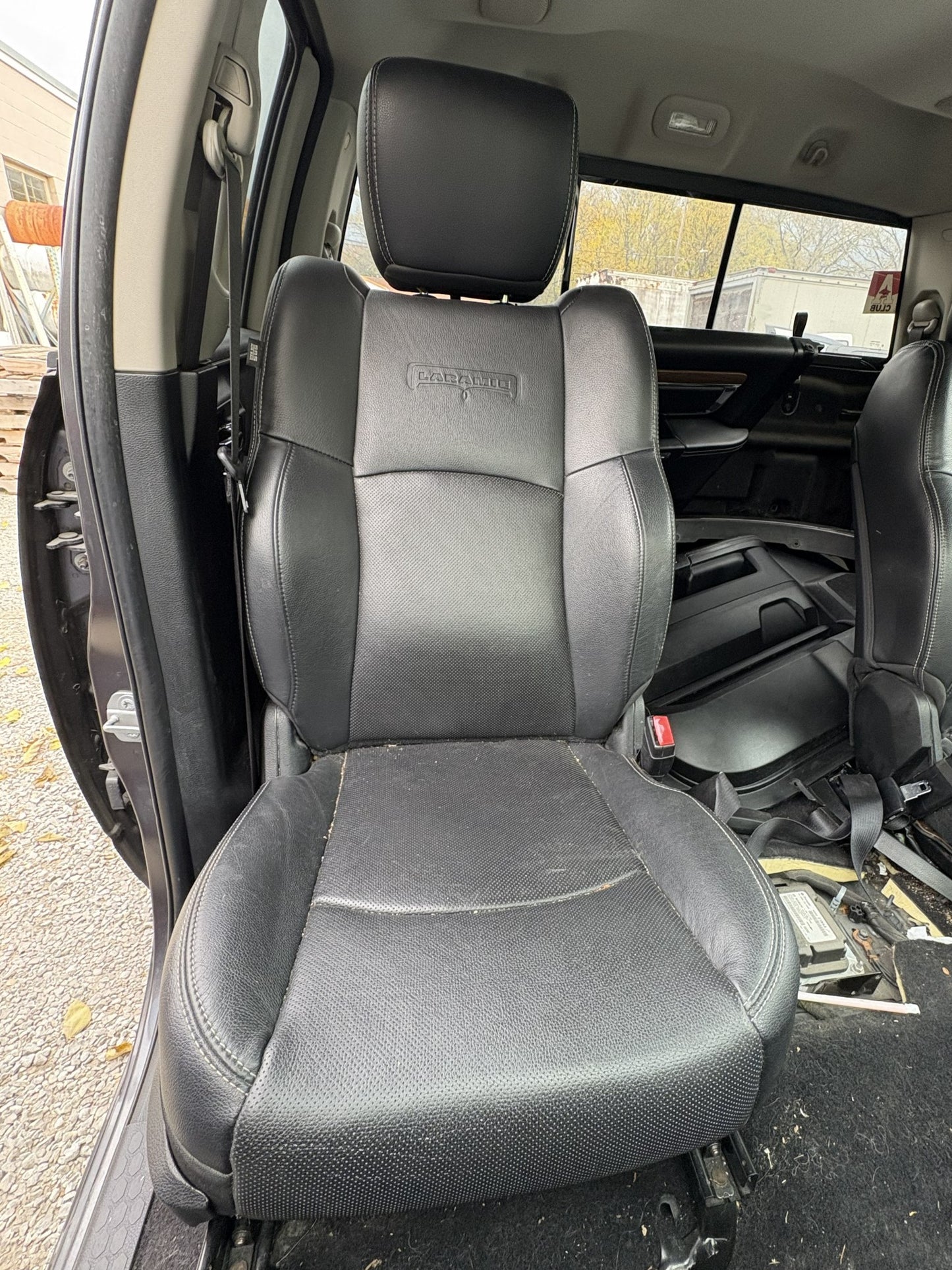 Black Leather Front Seats, 2013-2018 Ram 1500 2500 3500 Htd Vent Mem *NO SHIP