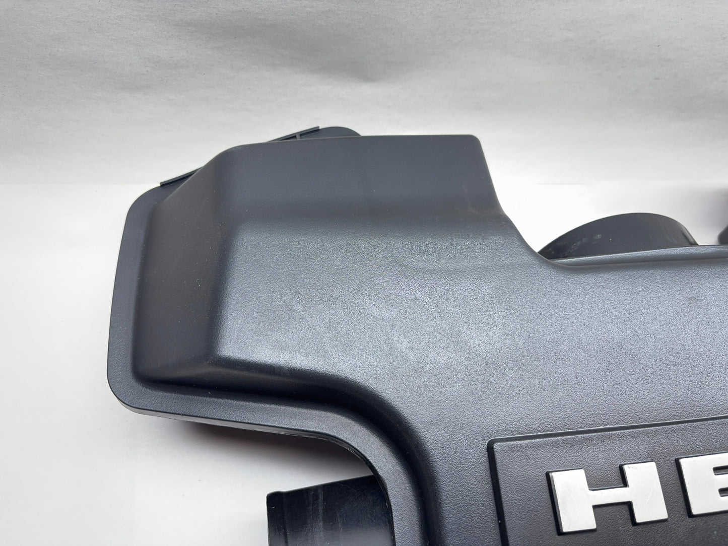 5.7L Hemi Throttle Body Resonator Fits 2003-08 Ram 1500 03-09 2500 3500 53032463