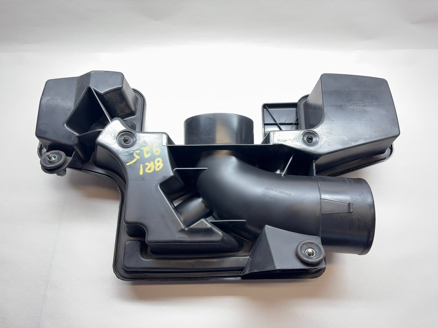 5.7L Hemi Throttle Body Resonator Fits 2003-08 Ram 1500 03-09 2500 3500 53032463