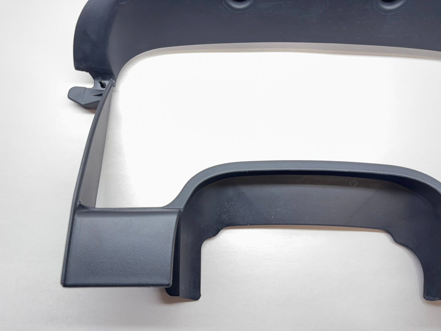 Speedometer Instrument Cluster Bezel Surround 02-05 Ram 1500 03-05 Ram 2500 3500