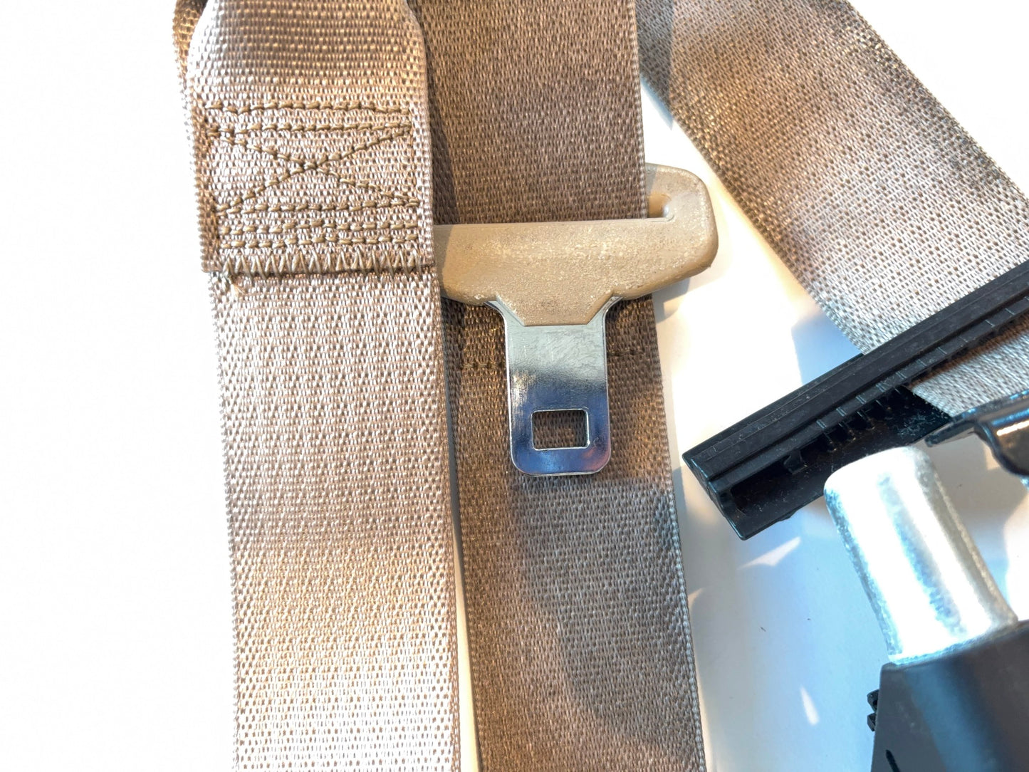 Driver Seat Belt Retractor, 2013-2017 Ram 1500 2500 4-door 5KP991L1AF Left Front