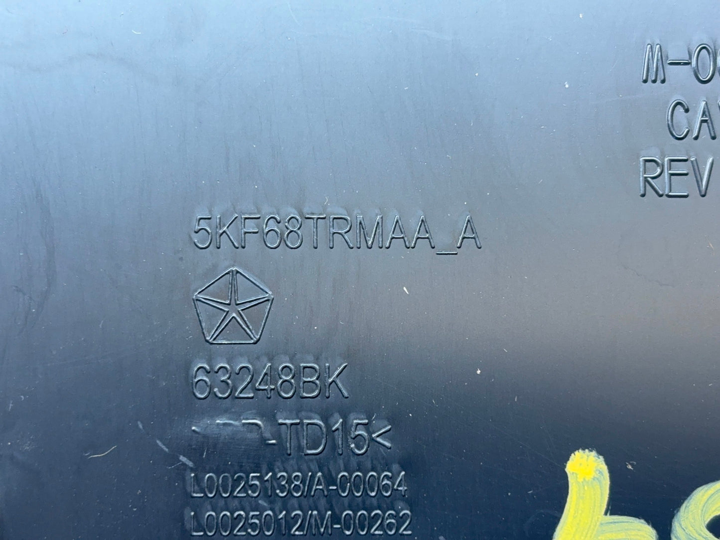 Radio Bezel Upper Cubby, 2006-2008 Ram 1500 2500 3500 5KF68TRMAA Beneath Radio