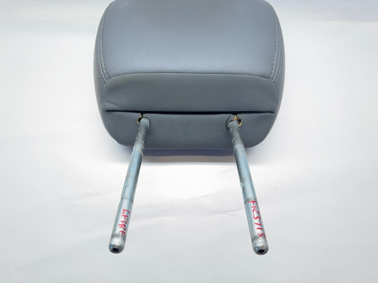 Front Vinyl Headrest 2013-2018 Ram 1500 2500 3500 19+ Classic 5NQ17LA8AA Trim X8