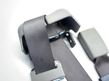 Rear Center Retractor 2002-05 Ram 1500 2003-05 Ram 2500 3500 5GU501L8AG Taupe L5