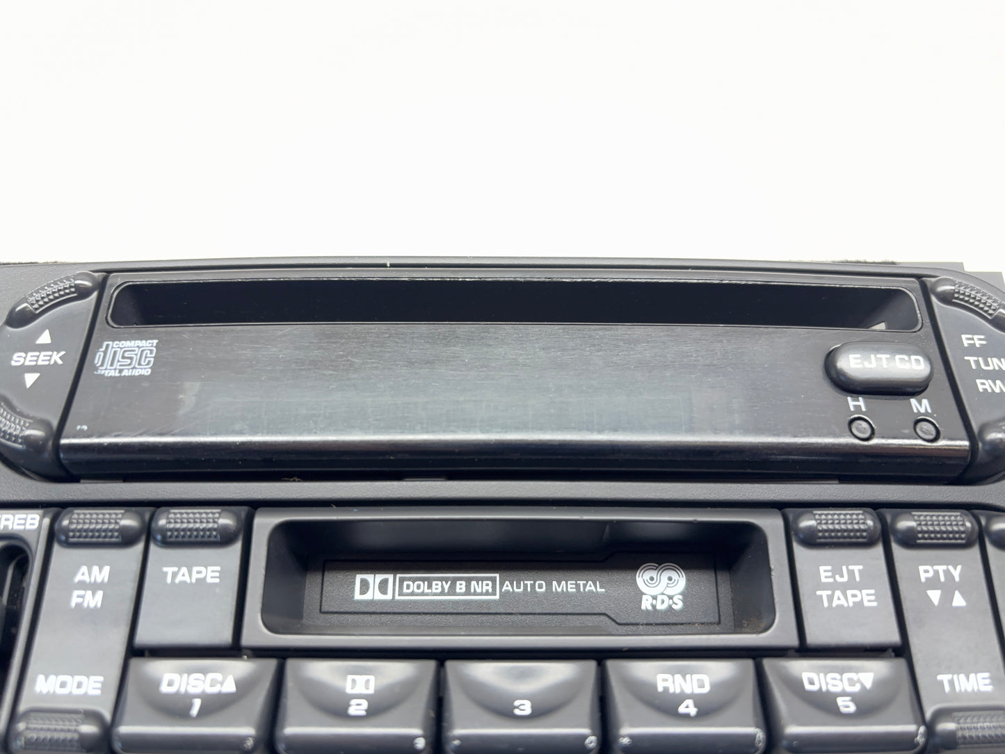 Radio AM/FM/CD/Cassette 2002-2005 Ram 1500, 2003-2005 Ram 2500 3500 5064042AB