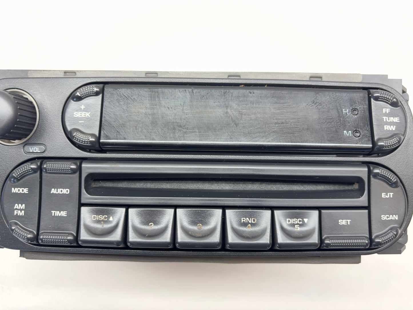 Radio AM/FM CD 2002 2003 2004 2005 Ram 1500, 2003 04 05 Ram 2500 3500 5091506AD