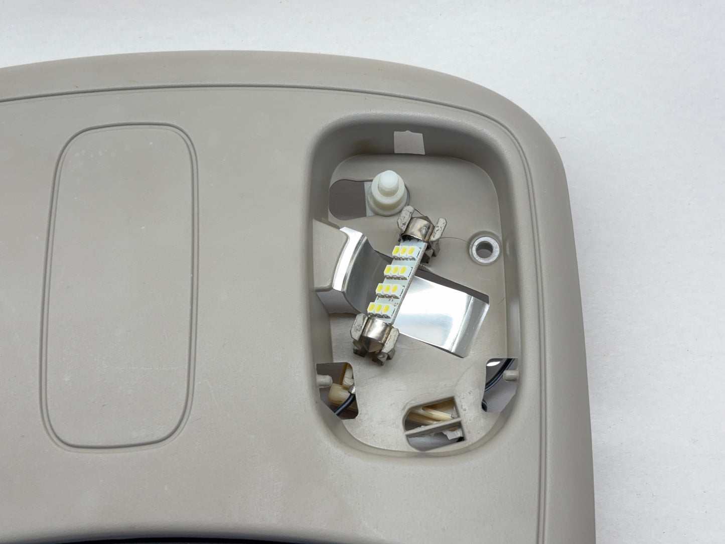 Overhead Console 2004-2005 Dodge Ram 1500 2500 3500 56049706AF No Lenses