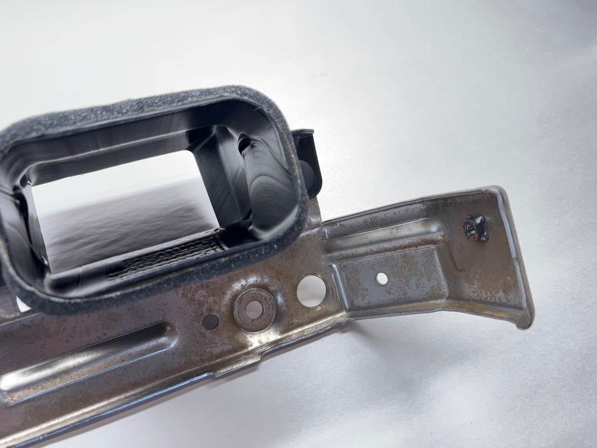 Brackets and Duct for Business Full Console 09-18 Ram 1500 10-18 Ram 2500 3500