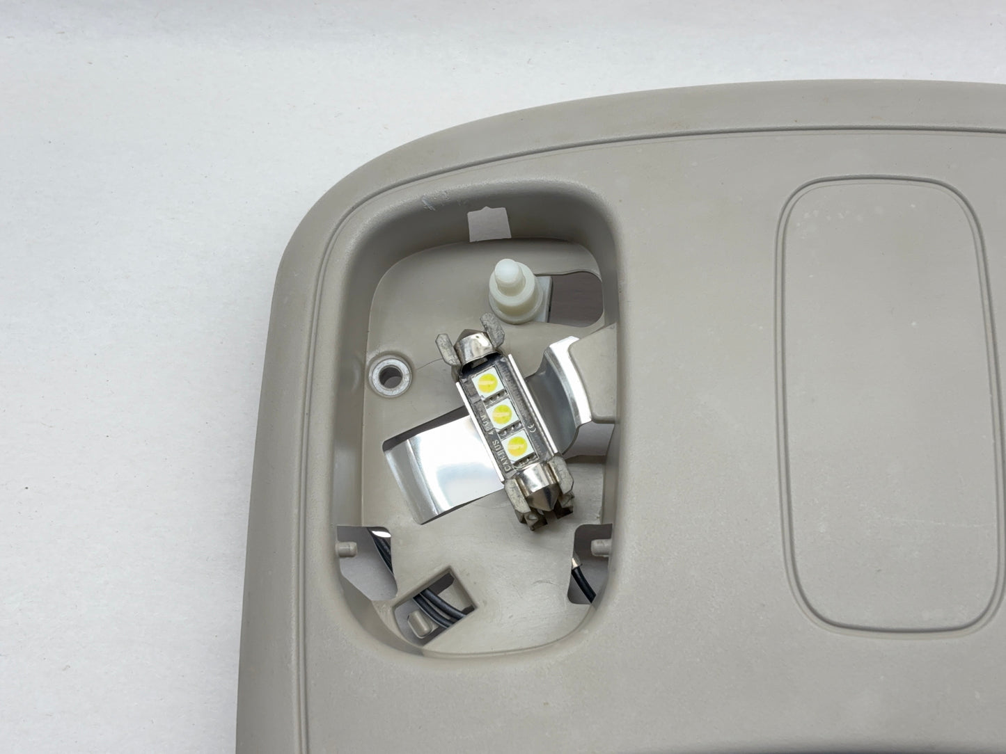 Overhead Console 2004-2005 Dodge Ram 1500 2500 3500 56049706AF No Lenses