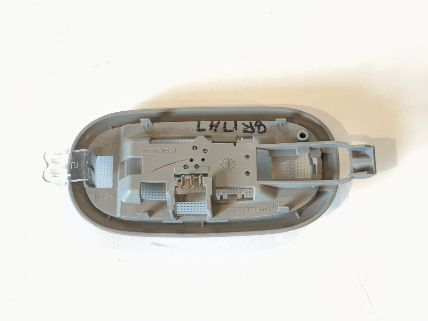 Dome Overhead Light, 2004-18 Ram 1500 2500 3500 19-24 Ram 2500 3500 5JG55TRMAD