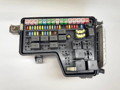 Engine Fuse Box Relay Body Control Module 2005 Ram 1500 5.7L Hemi *Tested*