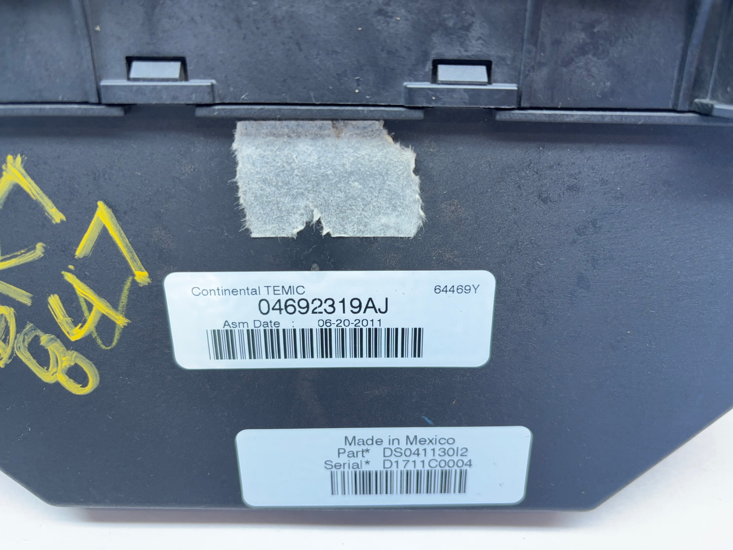 TIPM Totally Integrated Power Module 11 Ram 1500 2500 Gas Engine 04692319AJ