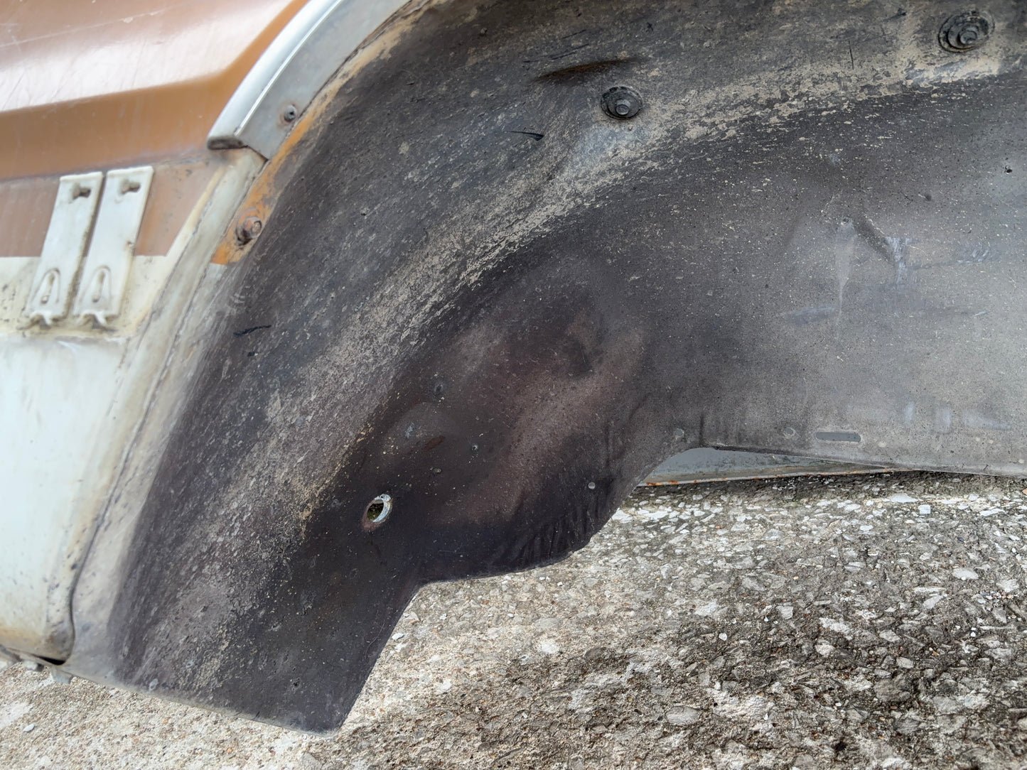 Passenger Right Side Fender, 1981-1993 Dodge Truck Pickup Ramcharger PICKUP ONLY