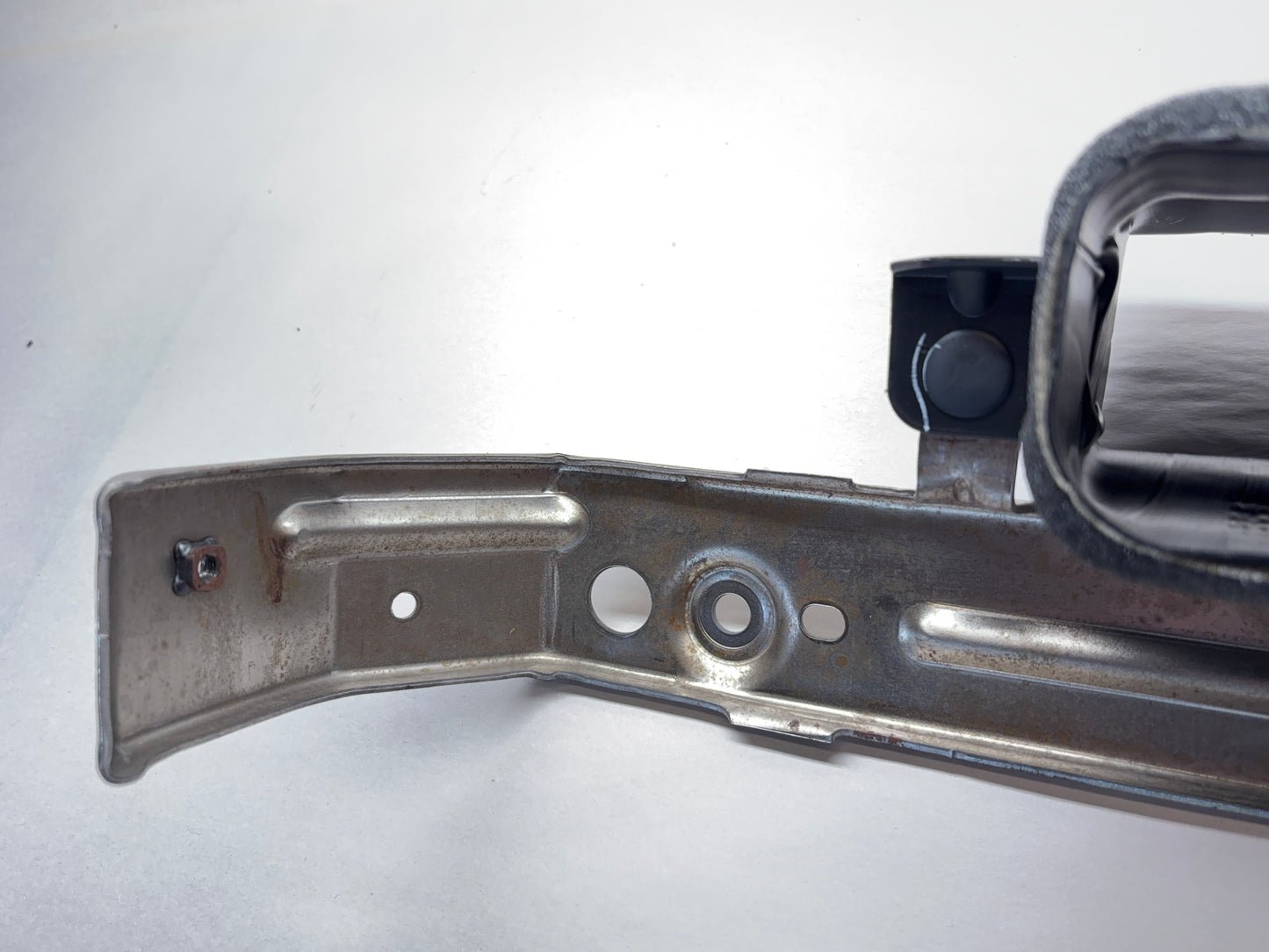 Brackets and Duct for Business Full Console 09-18 Ram 1500 10-18 Ram 2500 3500