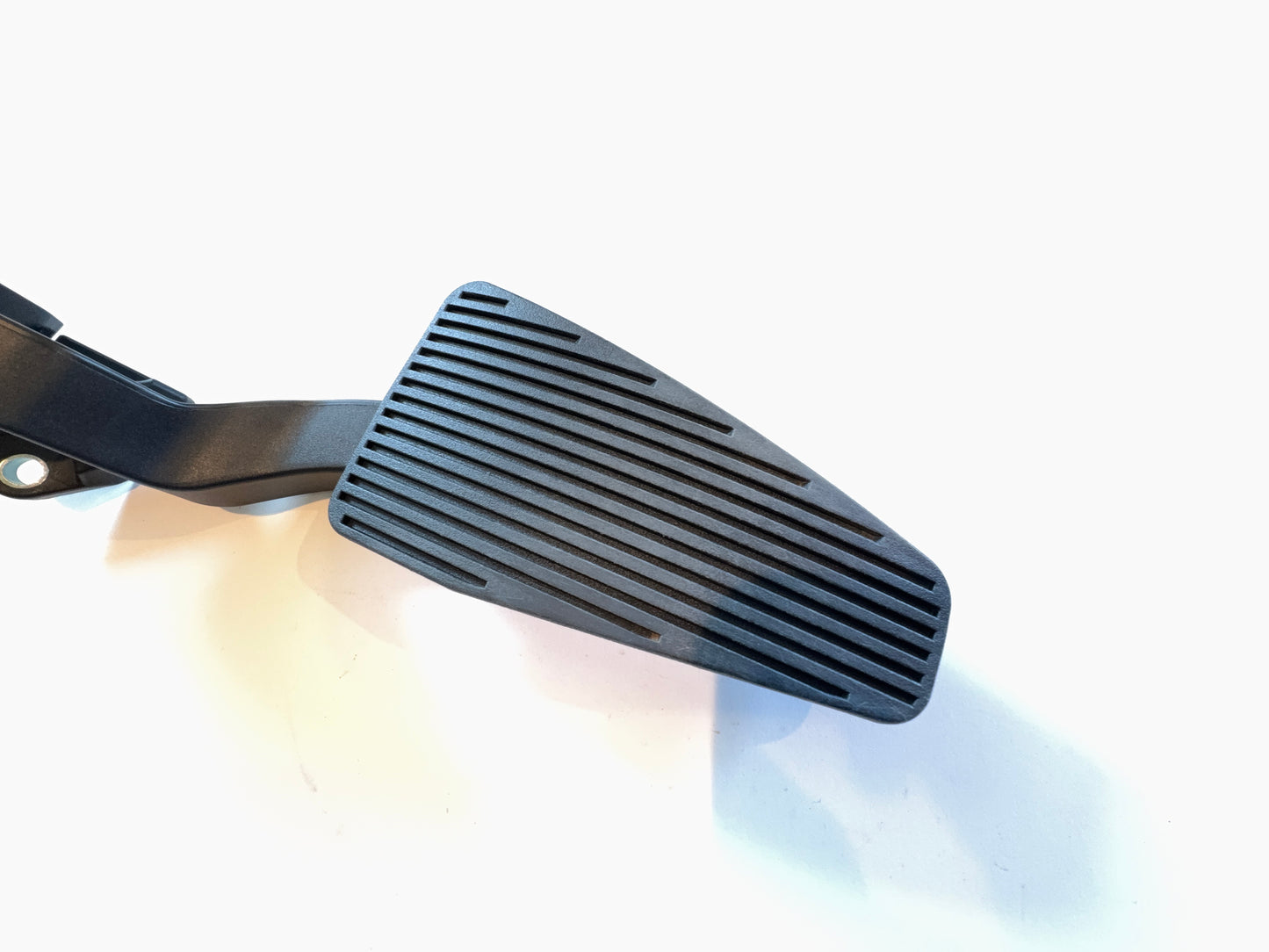 Accelerator Pedal TPS 09-18 Dodge Ram 1500 10-18 2500 3500 2019+ Clas 68043161AA