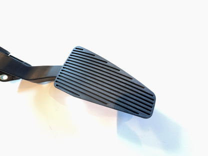 Accelerator Pedal TPS 09-18 Dodge Ram 1500 10-18 2500 3500 2019+ Clas 68043161AA