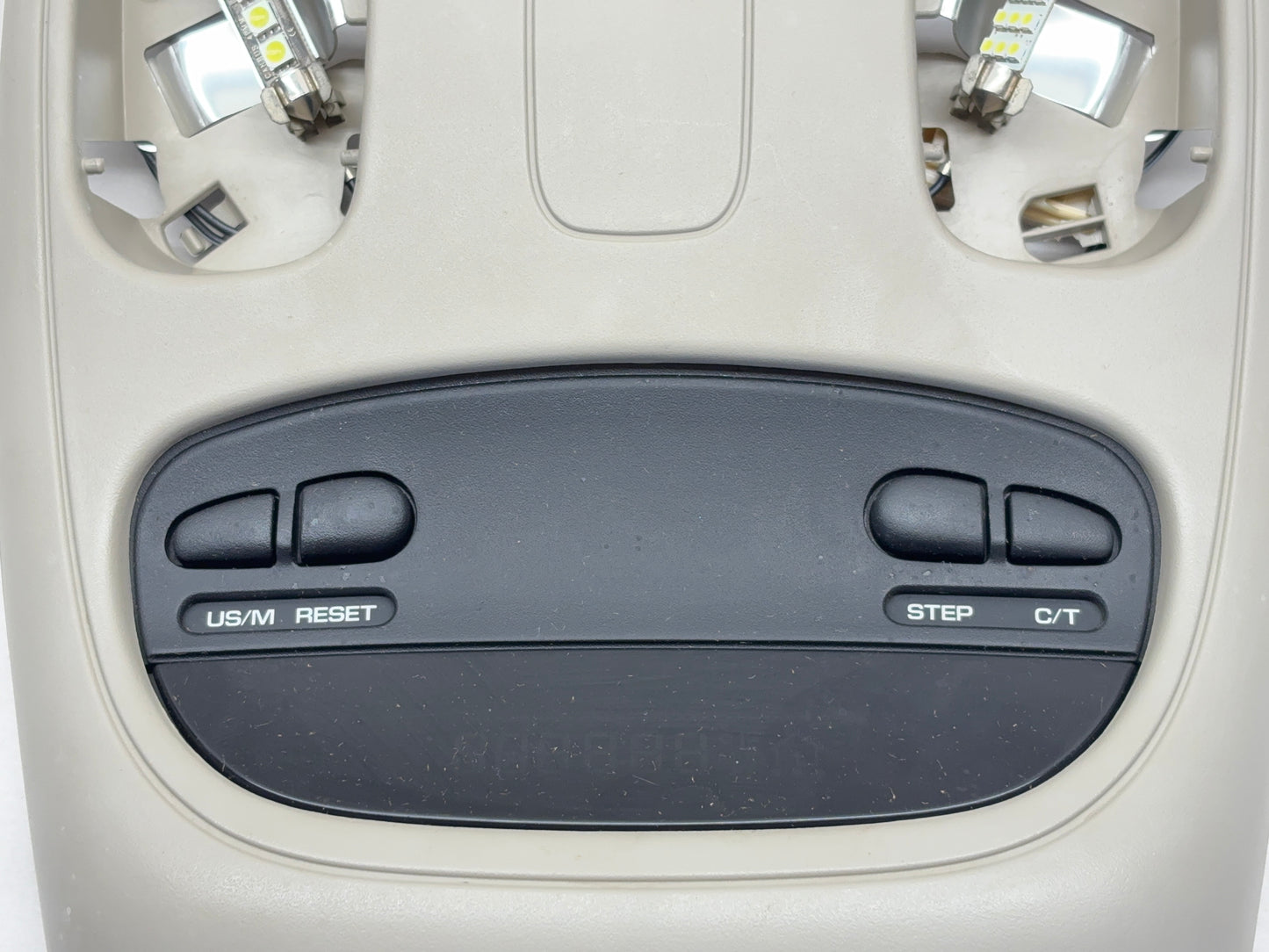 Overhead Console 2004-2005 Dodge Ram 1500 2500 3500 56049706AF No Lenses