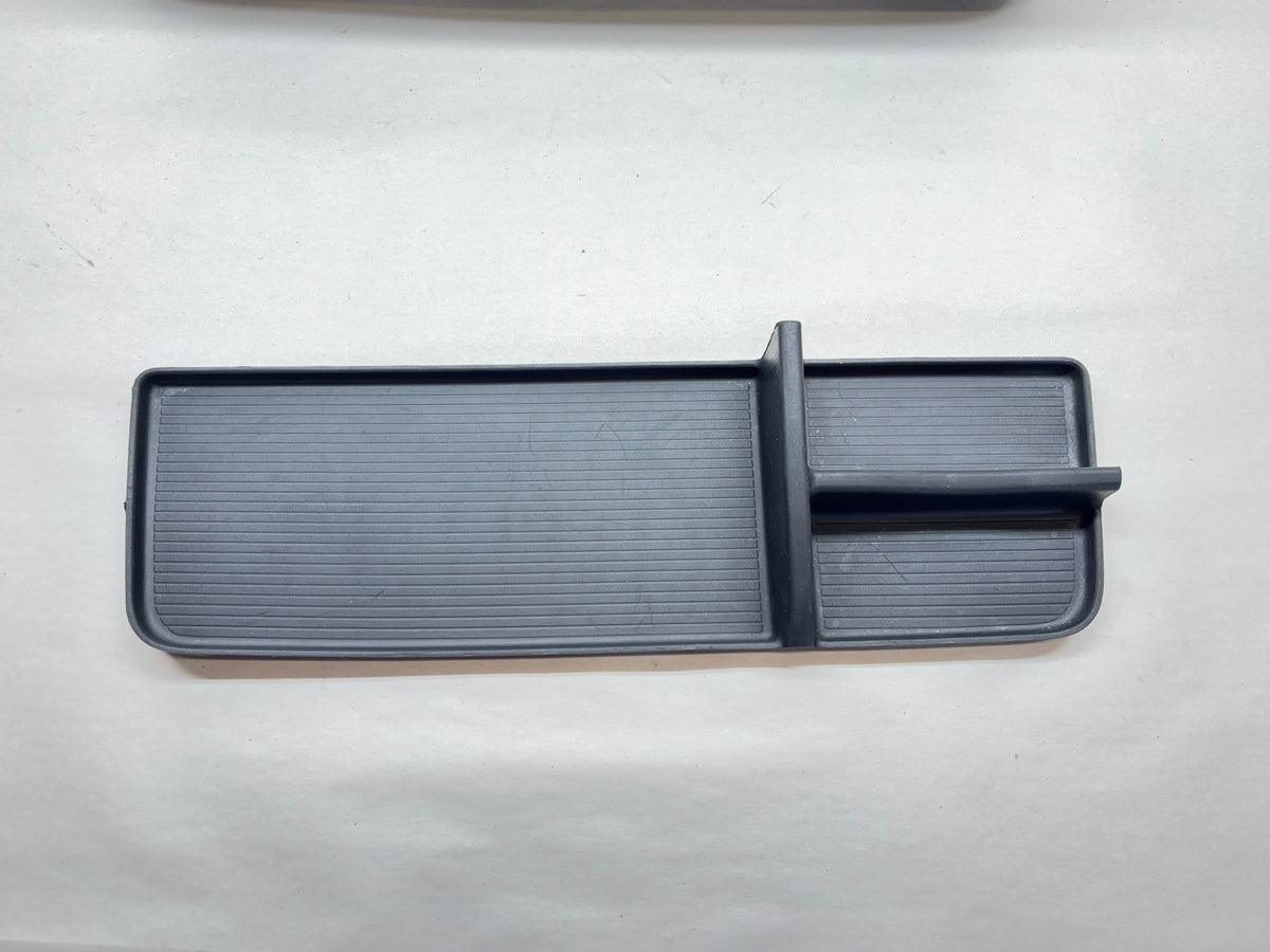 Floor Storage Tray, Floor Console 09-18 Ram 1500 10-24 2500 3500 1RT17TX7AB