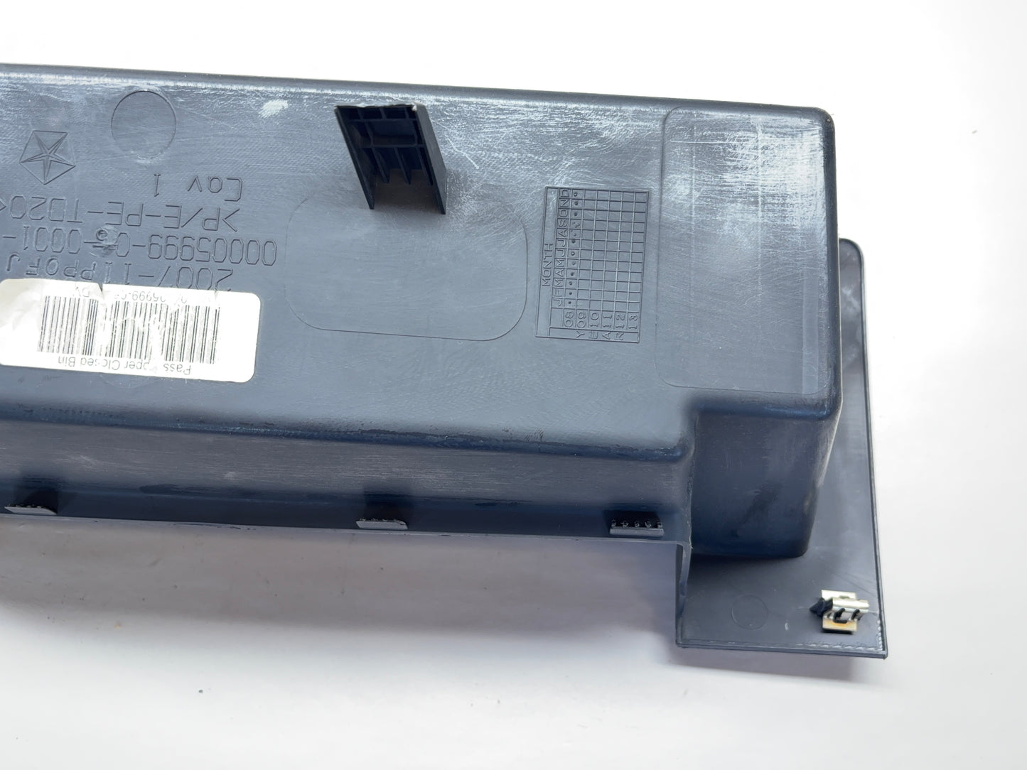Upper Glove Box Kit Includes Tray 09-12 Ram 1500 10-12 Ram 2500 3500 for Trim V3