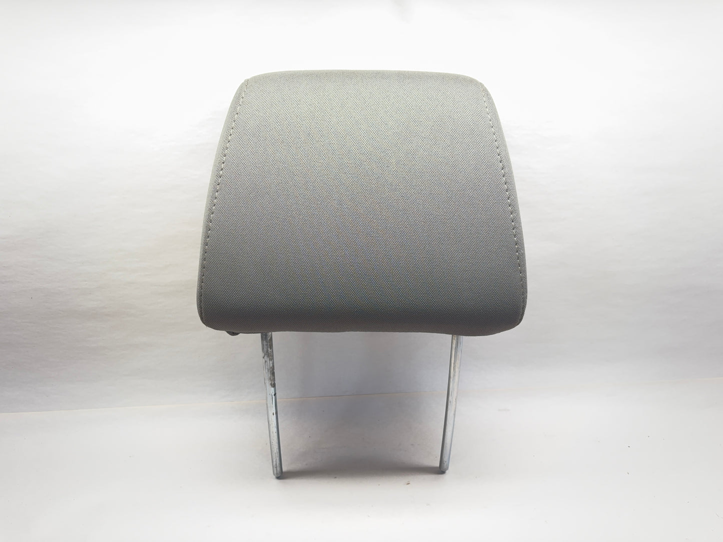 Cloth Front Headrest Gray 1FL811J3AA 07-08 Ram 1500 07-09 Ram 2500 3500 V9J3