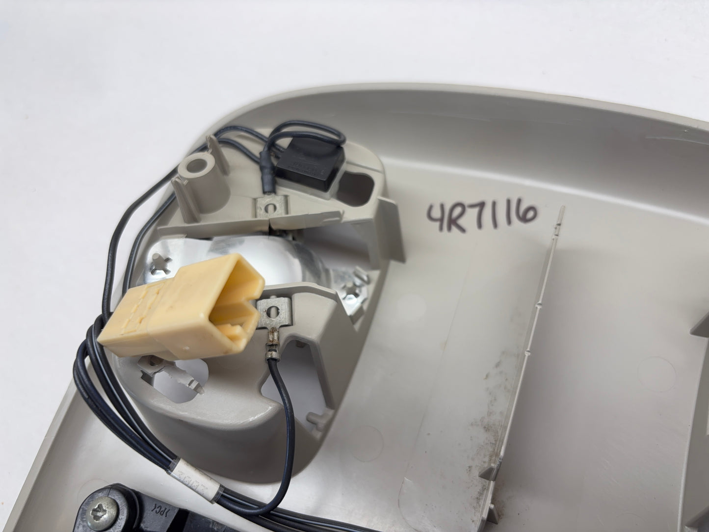 Overhead Console 2004-2005 Dodge Ram 1500 2500 3500 56049706AF No Lenses