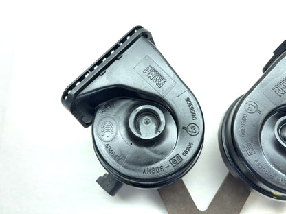 Dual Horn and Bracket 2010-2012 Dodge Ram 1500 2500 3500 Gasoline Eng 5026992AB