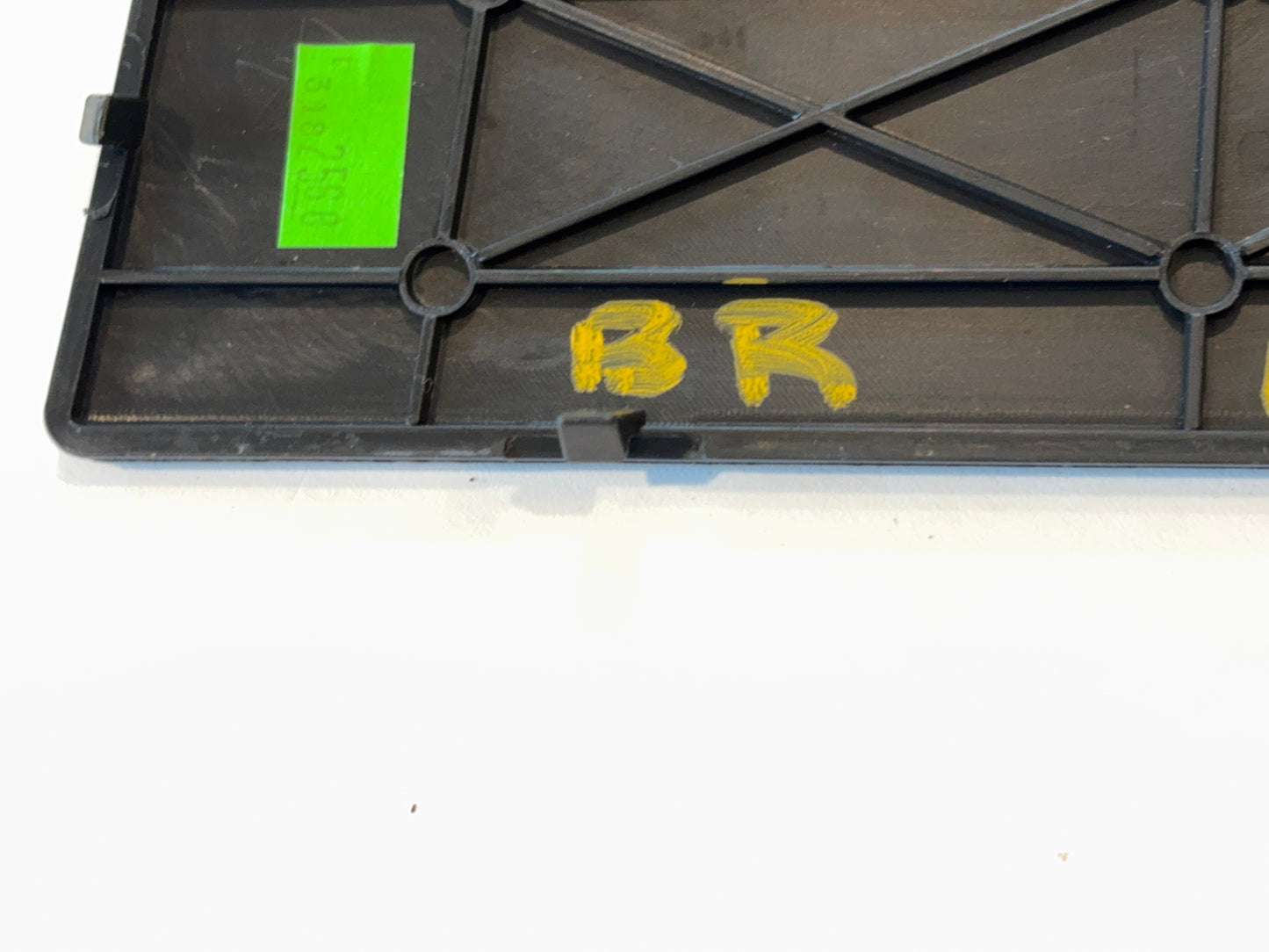 Center Console Access Cover 10-18 Dodge Ram 1500 2500 3500 1HS07XDVAA Used Mopar
