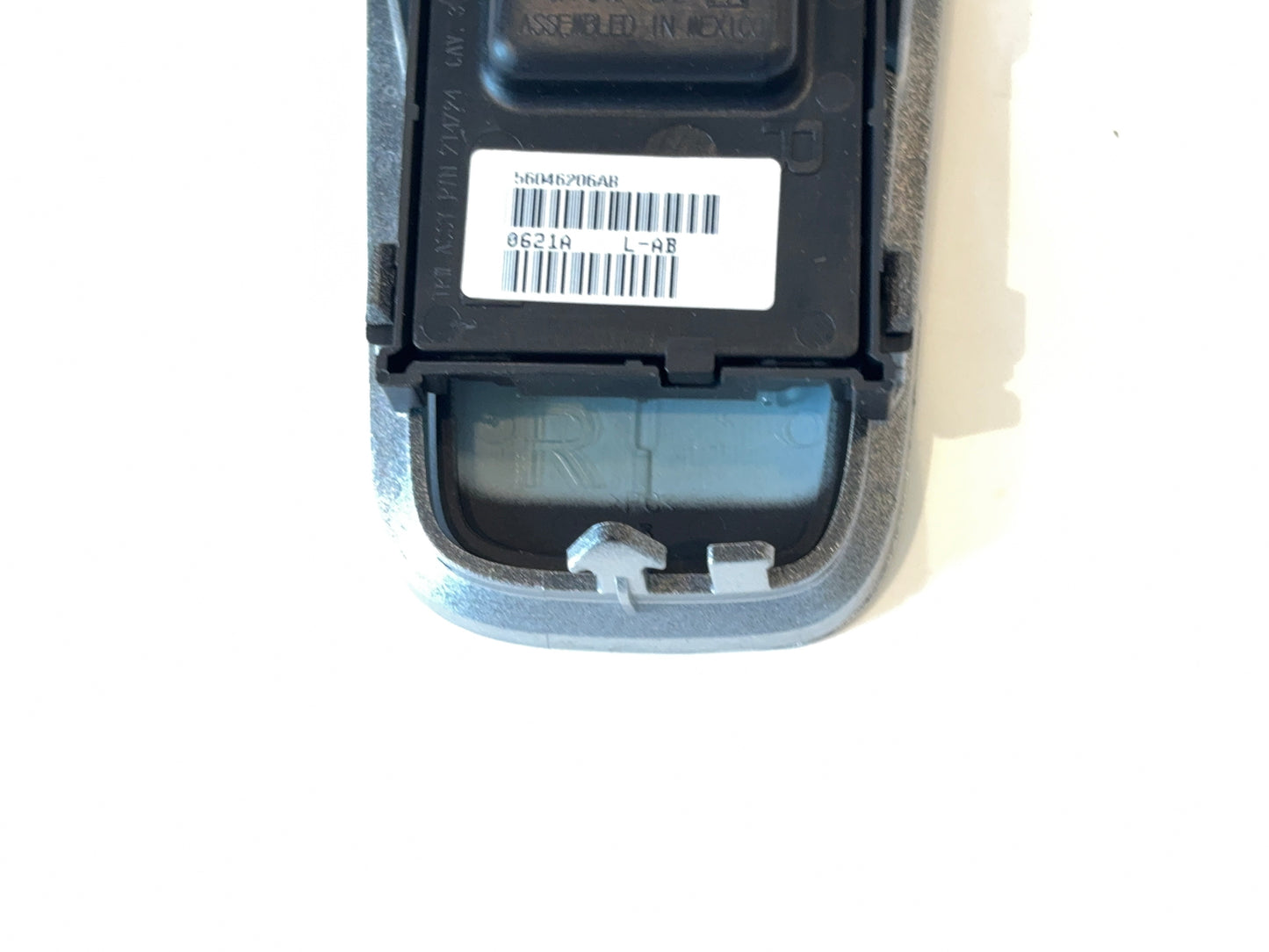 Steering Wheel Button Select Back 2009-11 Ram 1500 10-11 2500 3500 RH 56046206A