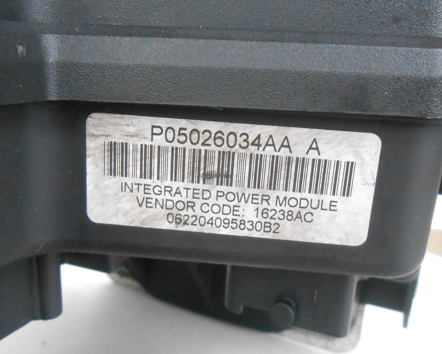 Engine Fuse Box Relay Body Control Module 2003-05 Ram 2500 3500 05026034AA